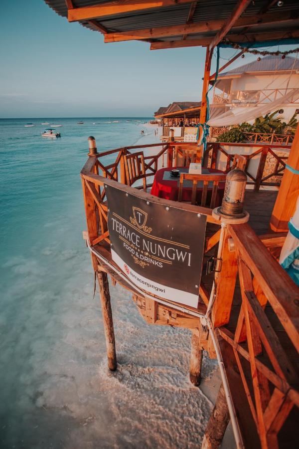Zenobia Beach Resort Нунгві Екстер'єр фото