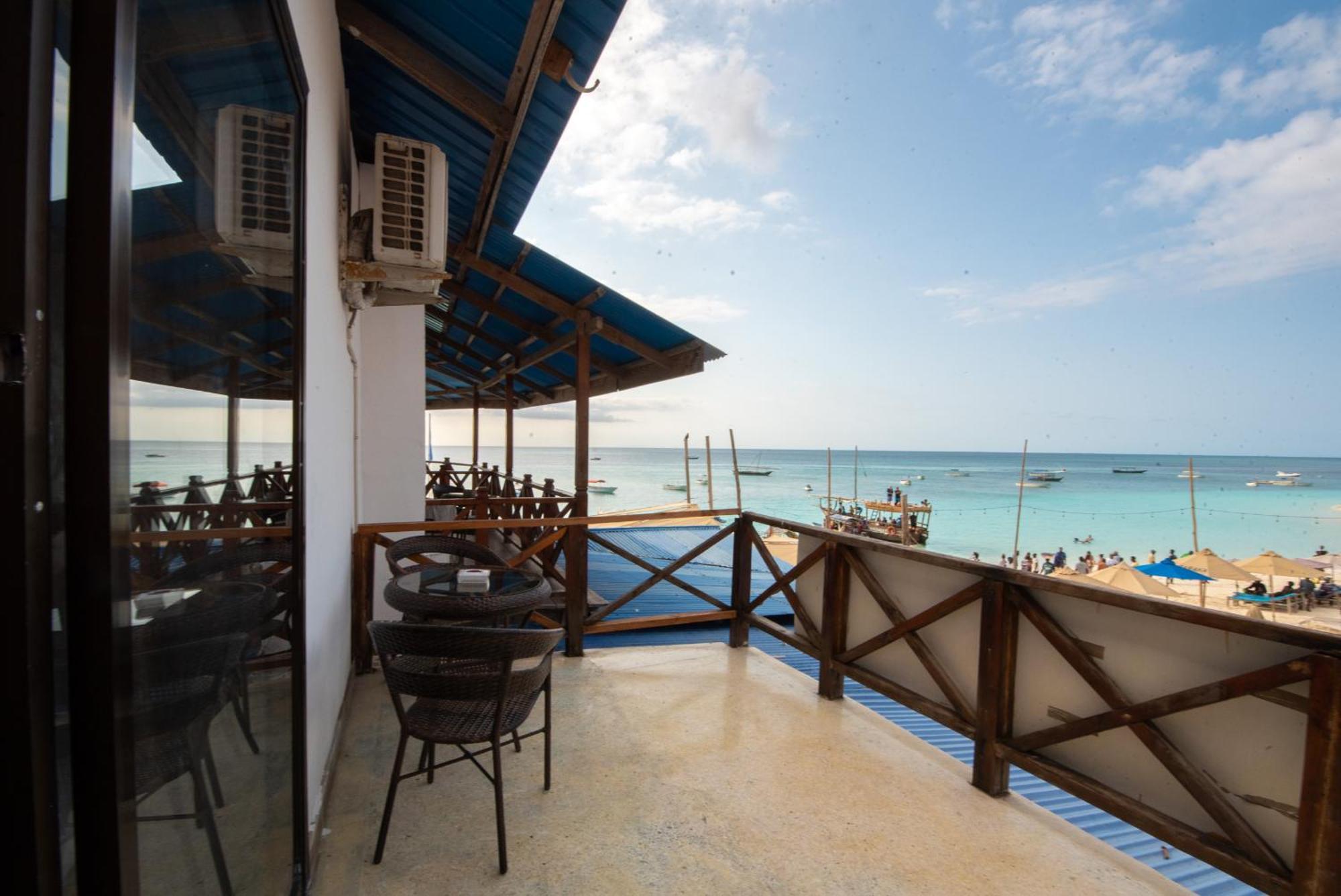 Zenobia Beach Resort Нунгві Екстер'єр фото