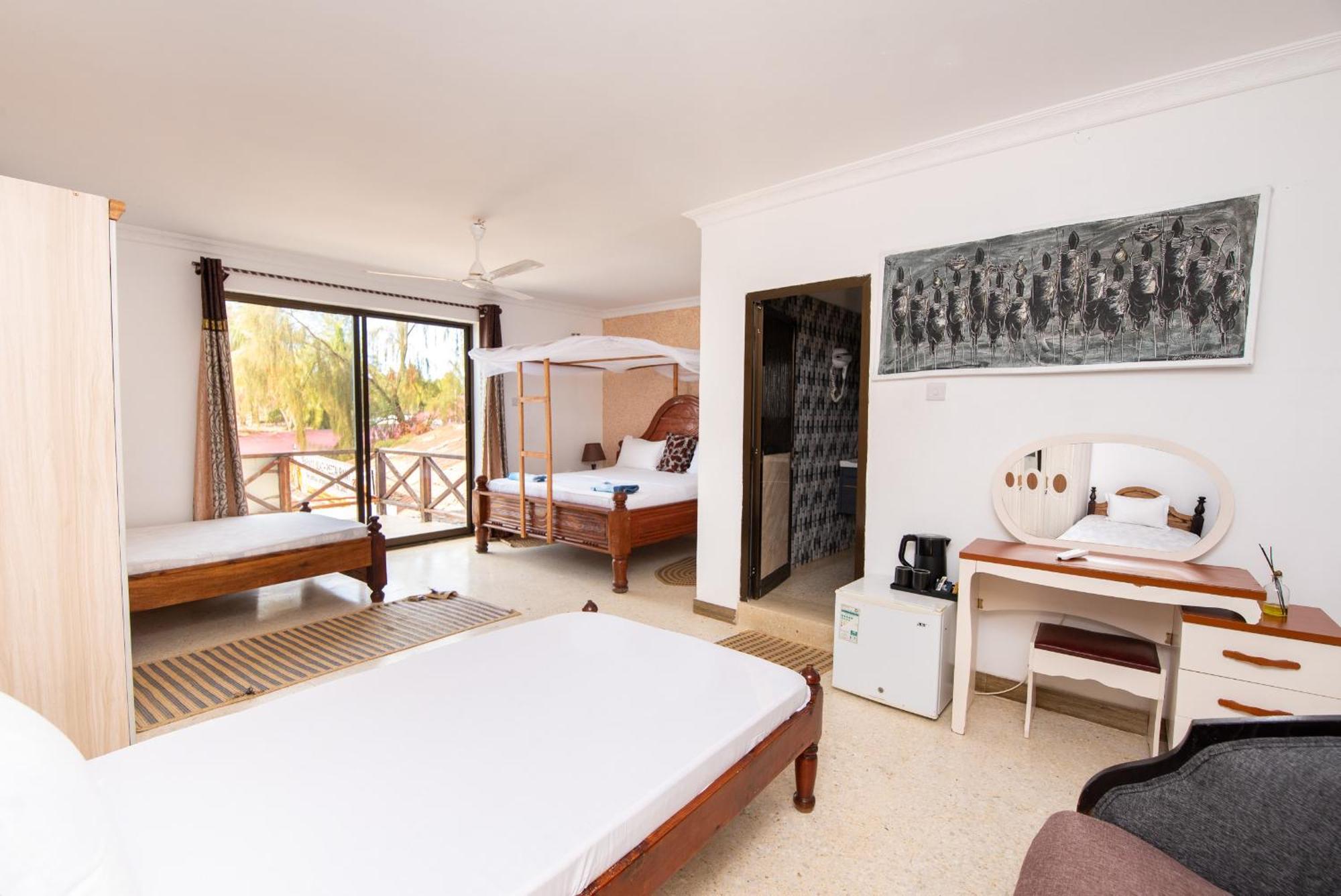 Zenobia Beach Resort Нунгві Екстер'єр фото