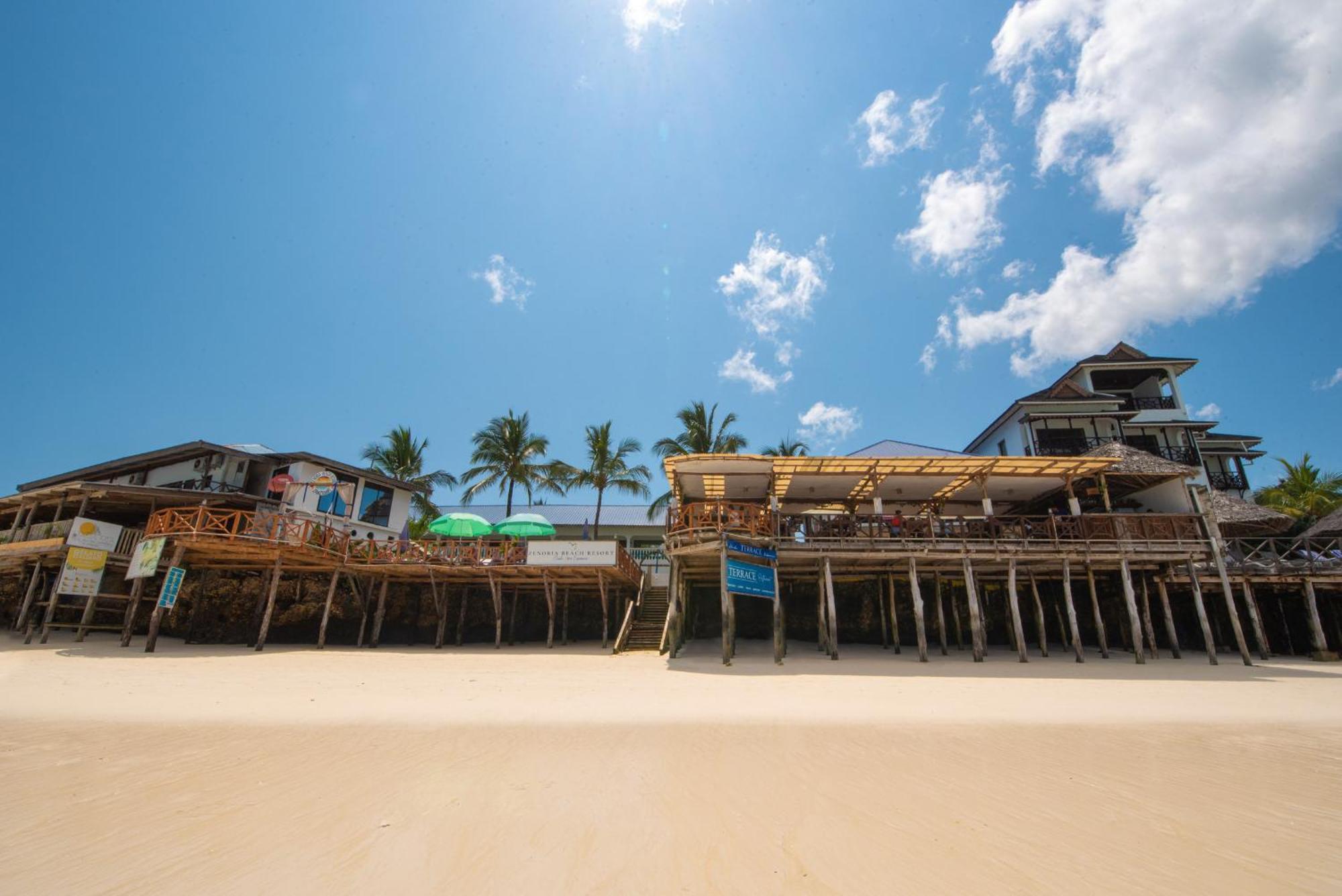 Zenobia Beach Resort Нунгві Екстер'єр фото
