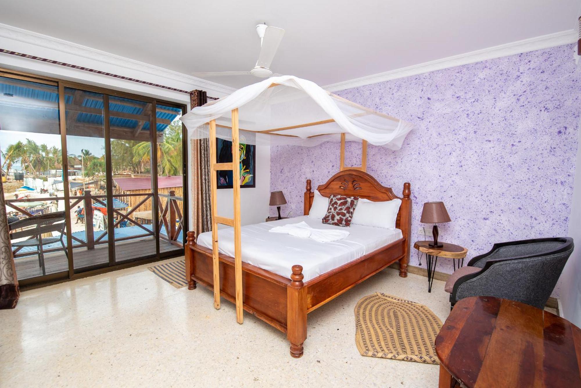 Zenobia Beach Resort Нунгві Номер фото